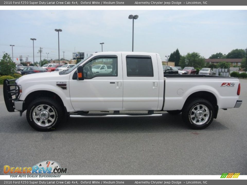 2010 Ford F250 Super Duty Lariat Crew Cab 4x4 Oxford White / Medium Stone Photo #3