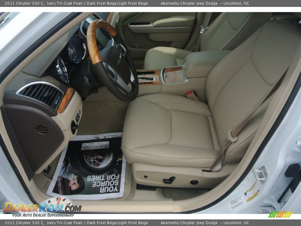 2013 Chrysler 300 C Ivory Tri-Coat Pearl / Dark Frost Beige/Light Frost Beige Photo #7
