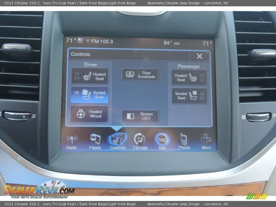 2013 Chrysler 300 C Ivory Tri-Coat Pearl / Dark Frost Beige/Light Frost Beige Photo #13