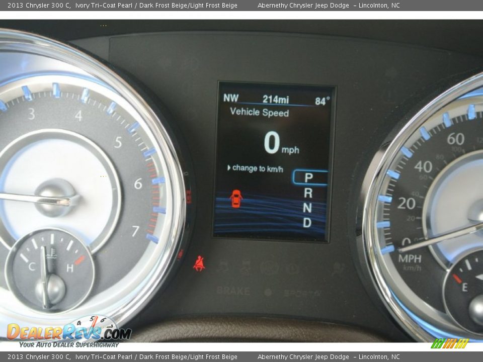 2013 Chrysler 300 C Ivory Tri-Coat Pearl / Dark Frost Beige/Light Frost Beige Photo #16