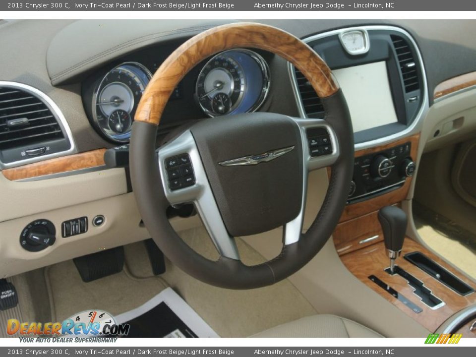 2013 Chrysler 300 C Steering Wheel Photo #24