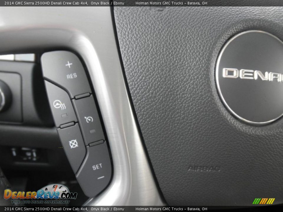 Controls of 2014 GMC Sierra 2500HD Denali Crew Cab 4x4 Photo #16