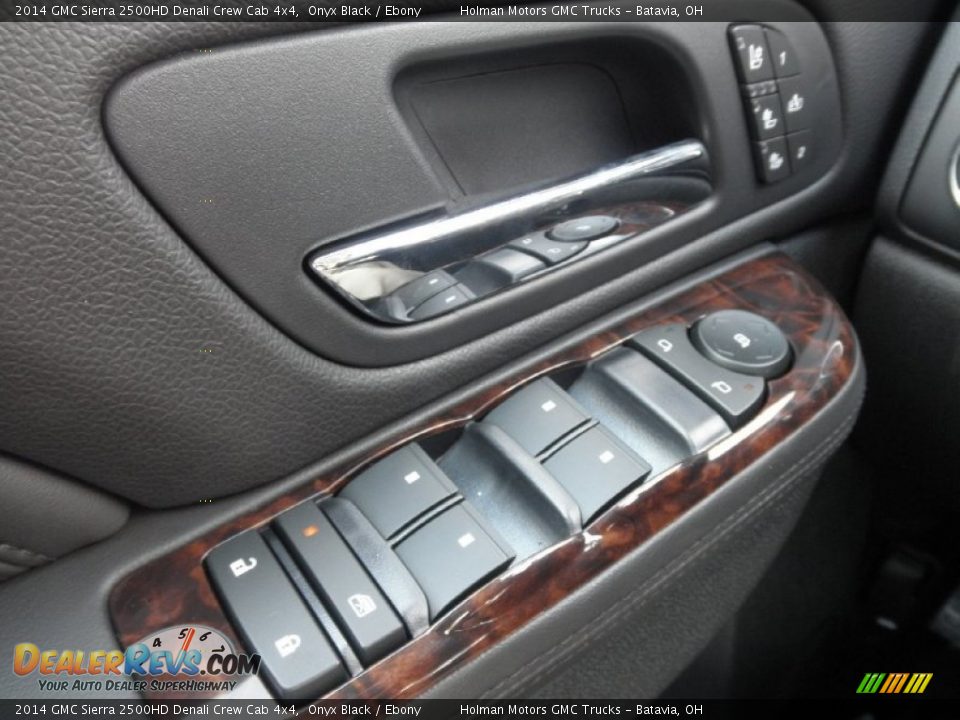 Controls of 2014 GMC Sierra 2500HD Denali Crew Cab 4x4 Photo #18