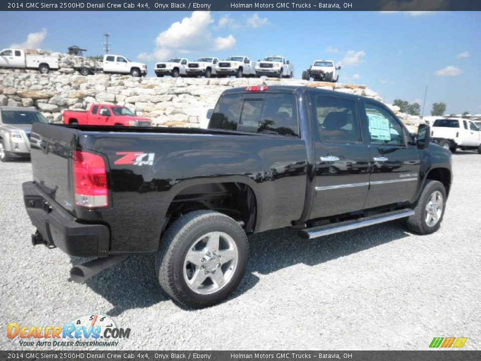 2014 GMC Sierra 2500HD Denali Crew Cab 4x4 Onyx Black / Ebony Photo #32