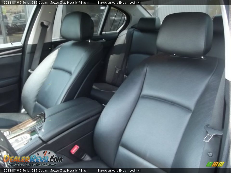 2011 BMW 5 Series 535i Sedan Space Gray Metallic / Black Photo #9