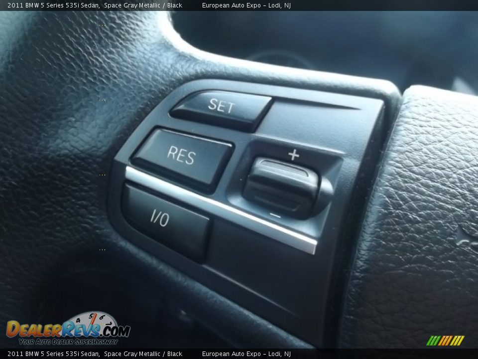 2011 BMW 5 Series 535i Sedan Space Gray Metallic / Black Photo #24