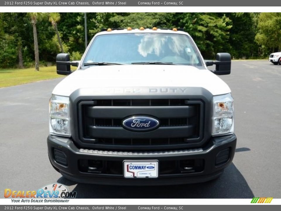 2012 Ford F250 Super Duty XL Crew Cab Chassis Oxford White / Steel Photo #2