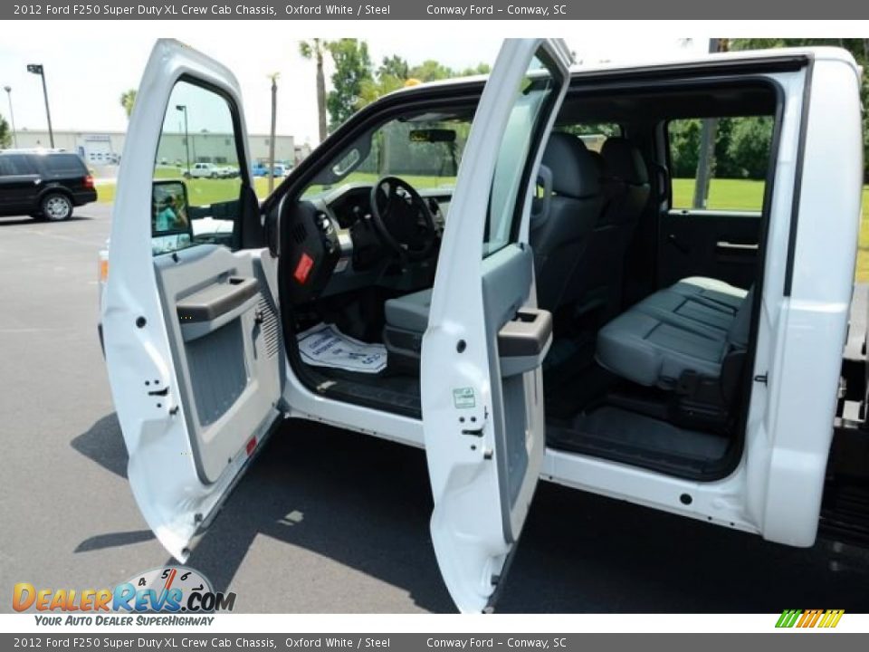 2012 Ford F250 Super Duty XL Crew Cab Chassis Oxford White / Steel Photo #11