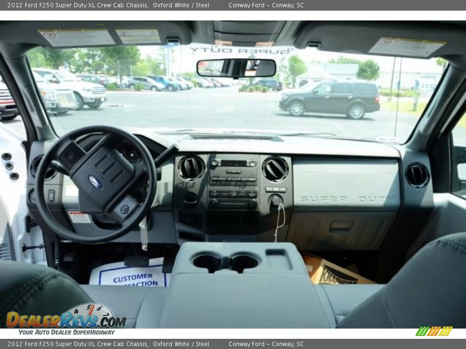 2012 Ford F250 Super Duty XL Crew Cab Chassis Oxford White / Steel Photo #13