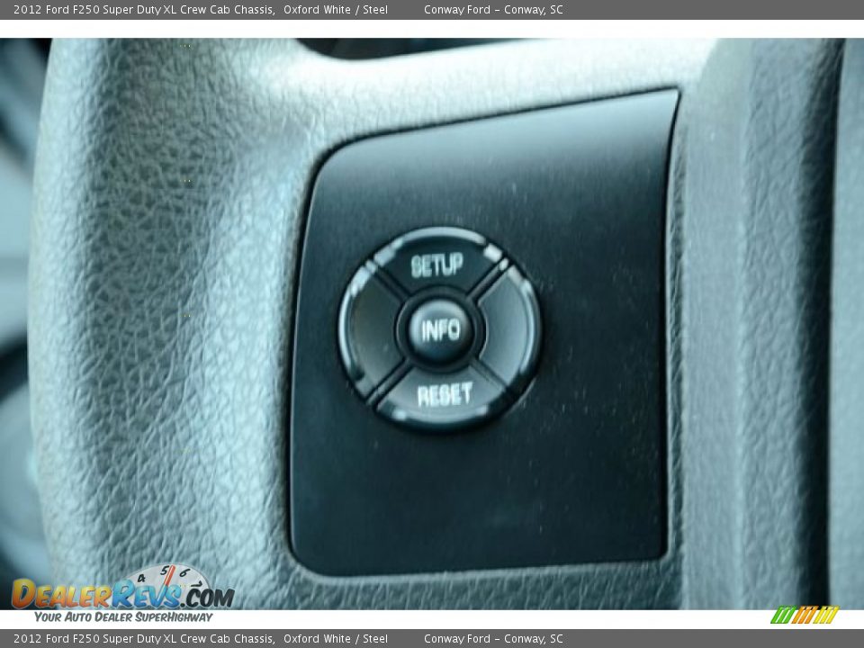 2012 Ford F250 Super Duty XL Crew Cab Chassis Oxford White / Steel Photo #17