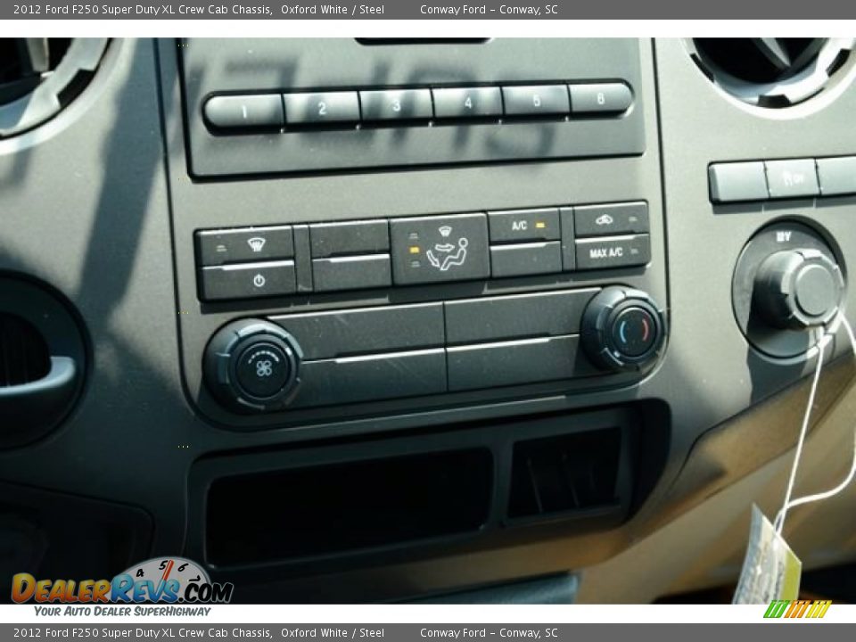 Controls of 2012 Ford F250 Super Duty XL Crew Cab Chassis Photo #19