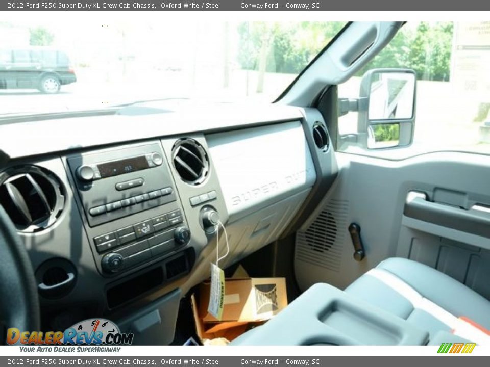2012 Ford F250 Super Duty XL Crew Cab Chassis Oxford White / Steel Photo #20