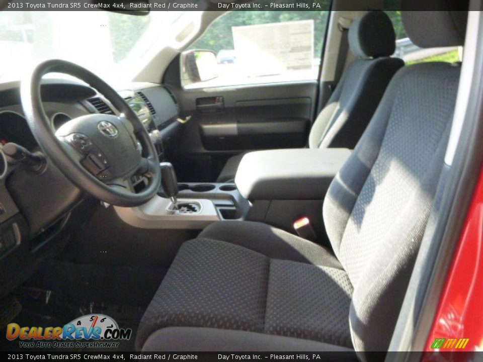 2013 Toyota Tundra SR5 CrewMax 4x4 Radiant Red / Graphite Photo #12