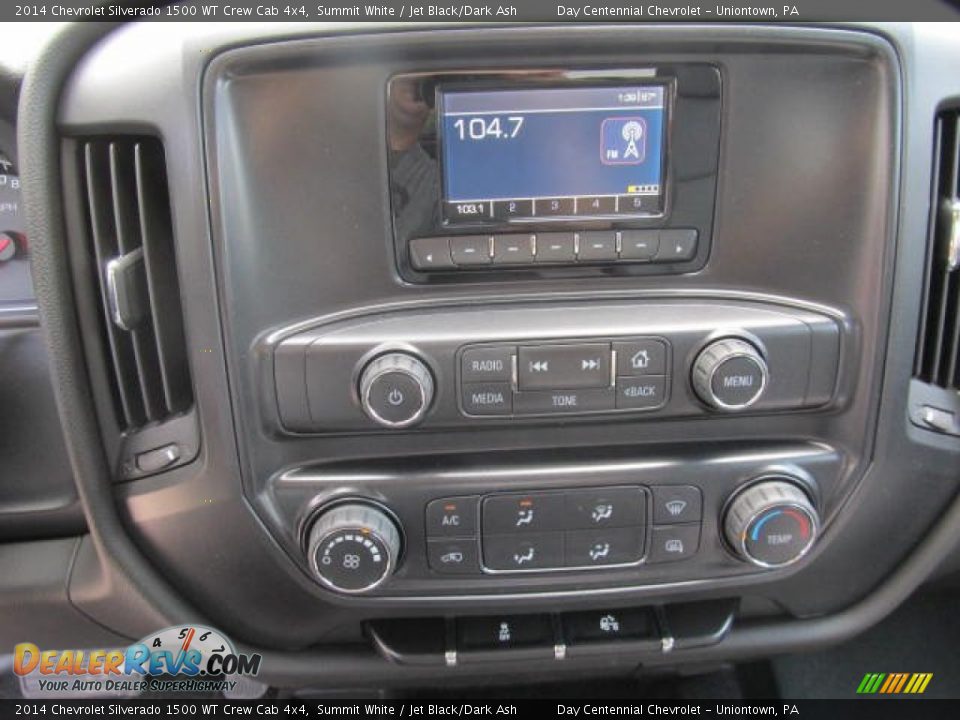 Controls of 2014 Chevrolet Silverado 1500 WT Crew Cab 4x4 Photo #16