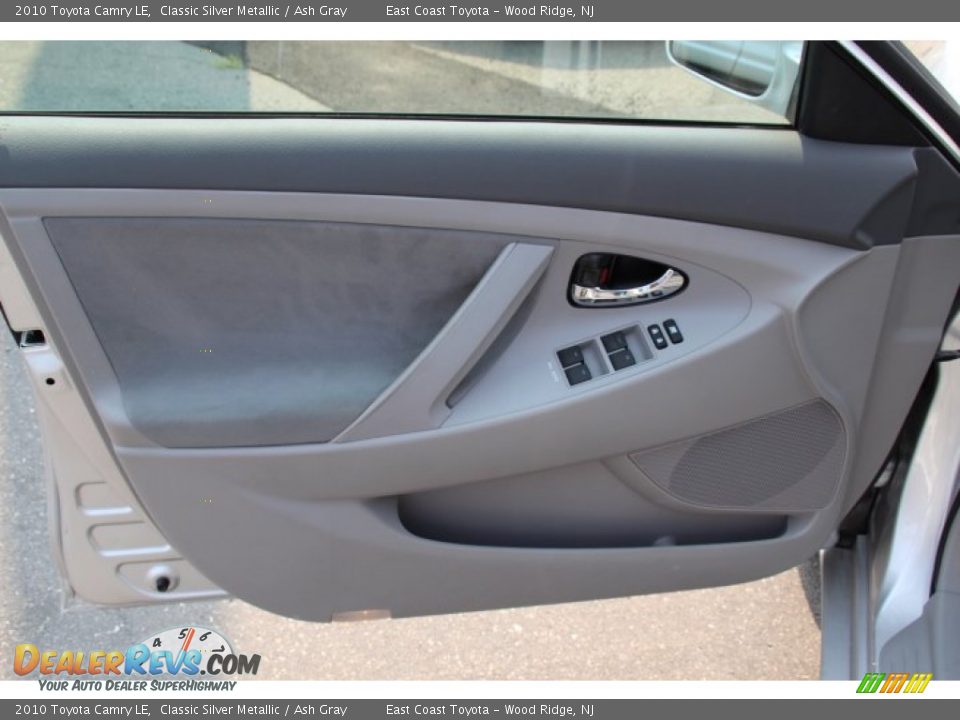 2010 Toyota Camry LE Classic Silver Metallic / Ash Gray Photo #6
