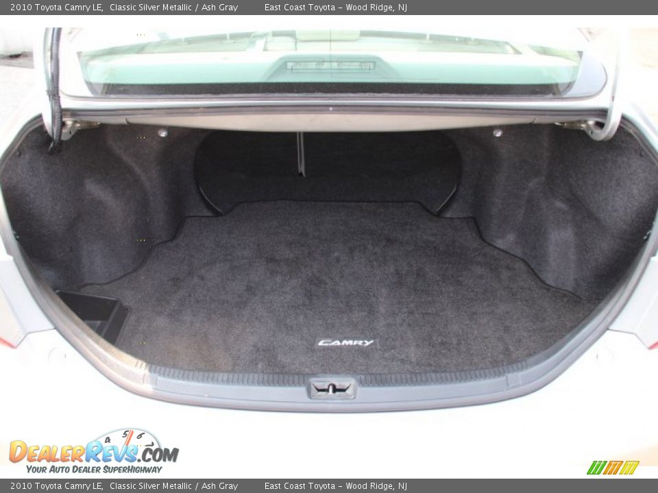 2010 Toyota Camry LE Classic Silver Metallic / Ash Gray Photo #14