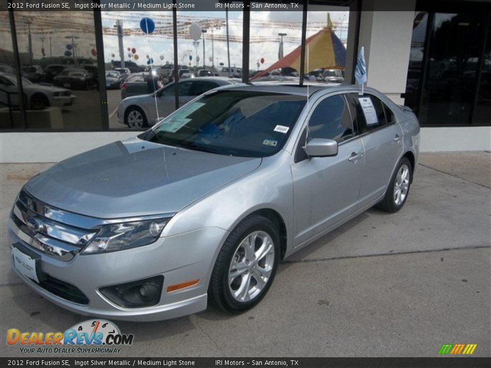 2012 Ford Fusion SE Ingot Silver Metallic / Medium Light Stone Photo #2