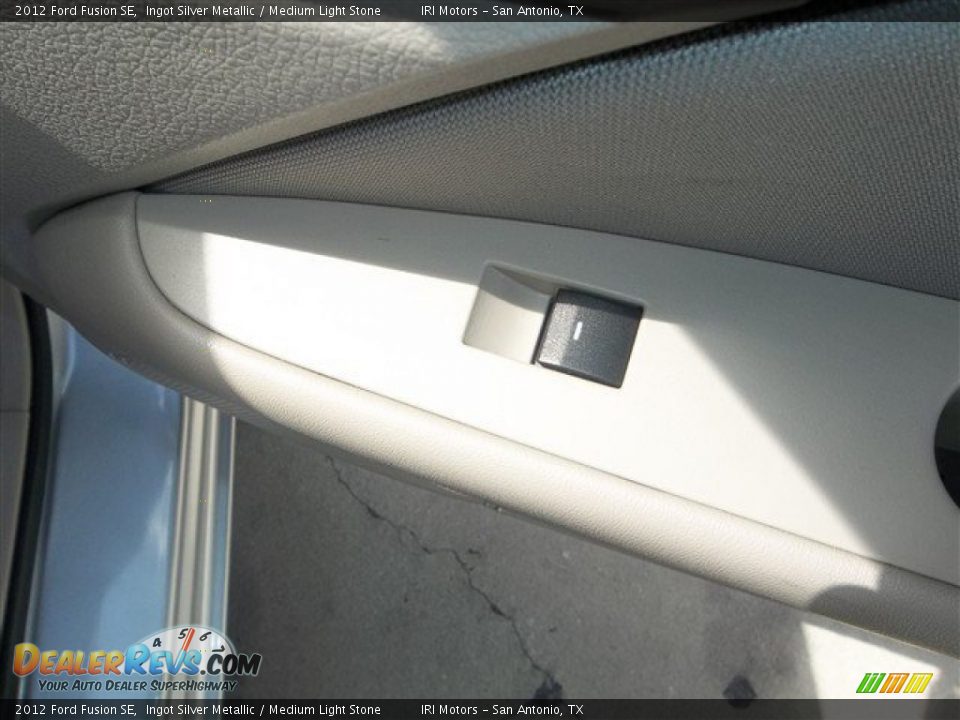 2012 Ford Fusion SE Ingot Silver Metallic / Medium Light Stone Photo #7
