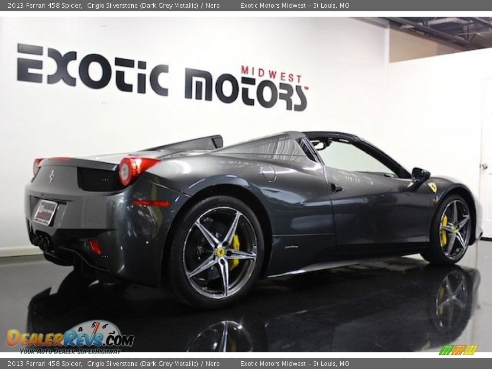 2013 Ferrari 458 Spider Grigio Silverstone (Dark Grey Metallic) / Nero Photo #9