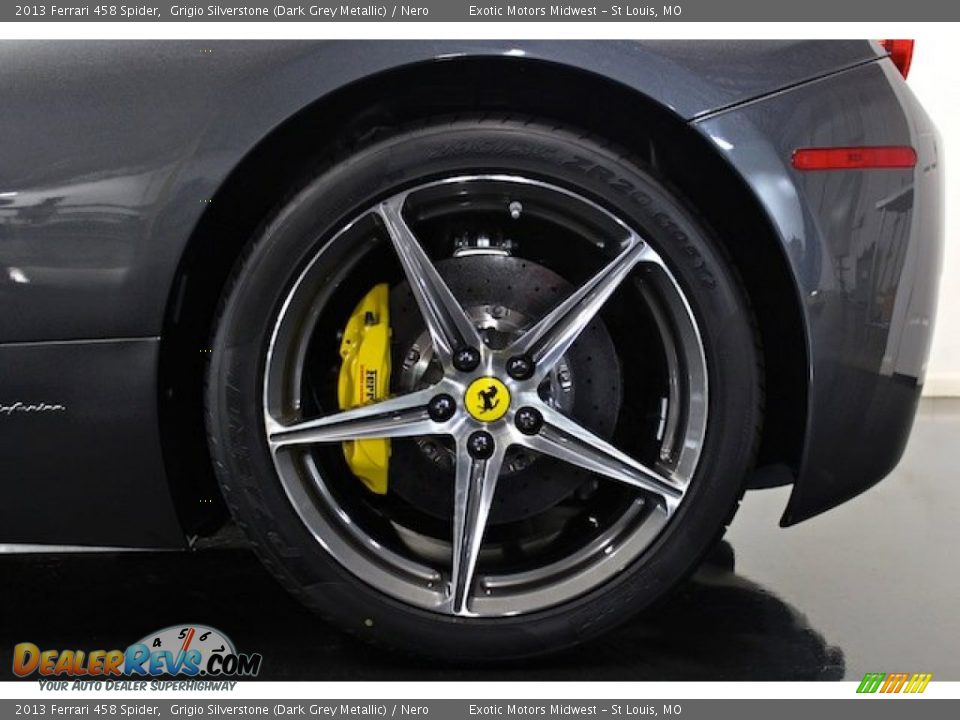 2013 Ferrari 458 Spider Wheel Photo #29