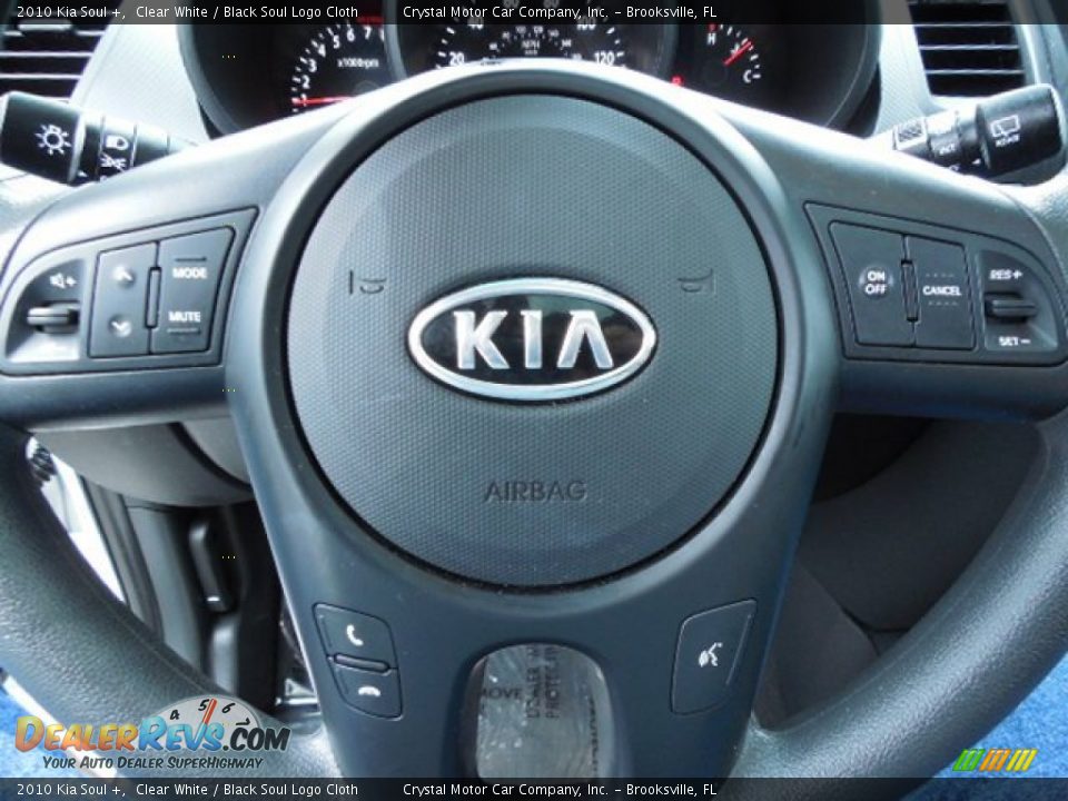 2010 Kia Soul + Clear White / Black Soul Logo Cloth Photo #23
