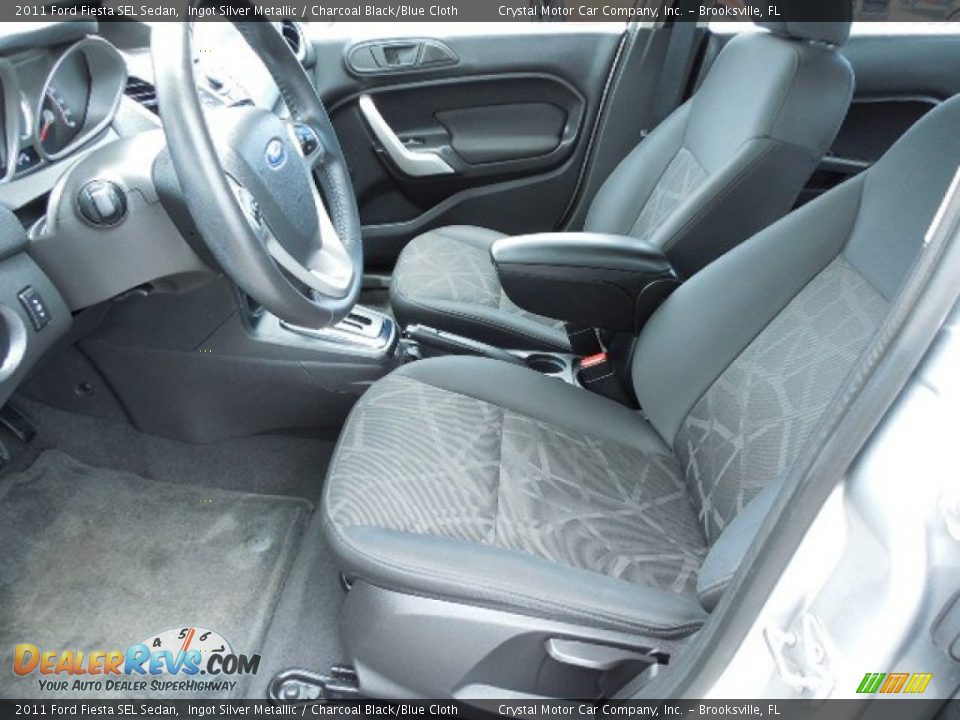 2011 Ford Fiesta SEL Sedan Ingot Silver Metallic / Charcoal Black/Blue Cloth Photo #4