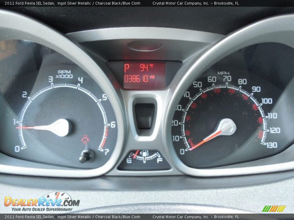 2011 Ford Fiesta SEL Sedan Ingot Silver Metallic / Charcoal Black/Blue Cloth Photo #18