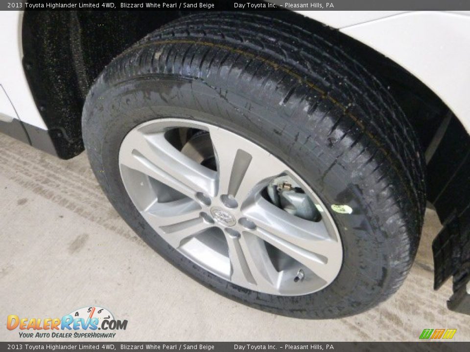 2013 Toyota Highlander Limited 4WD Blizzard White Pearl / Sand Beige Photo #8