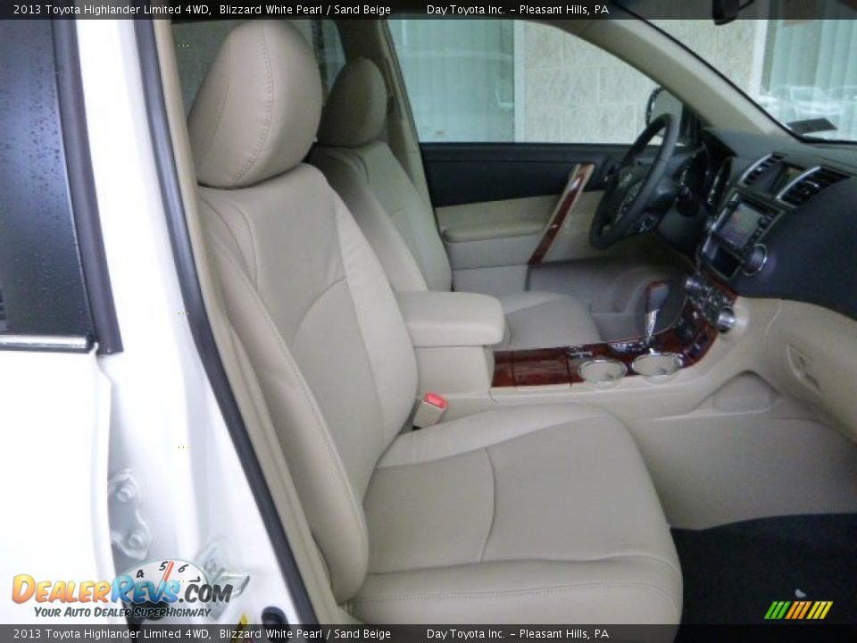 2013 Toyota Highlander Limited 4WD Blizzard White Pearl / Sand Beige Photo #9