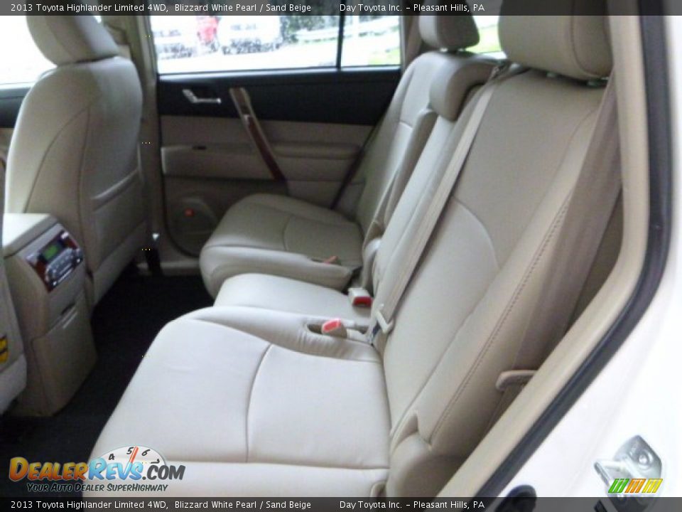 2013 Toyota Highlander Limited 4WD Blizzard White Pearl / Sand Beige Photo #13