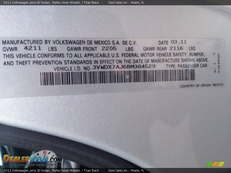 2011 Volkswagen Jetta SE Sedan Reflex Silver Metallic / Titan Black Photo #14