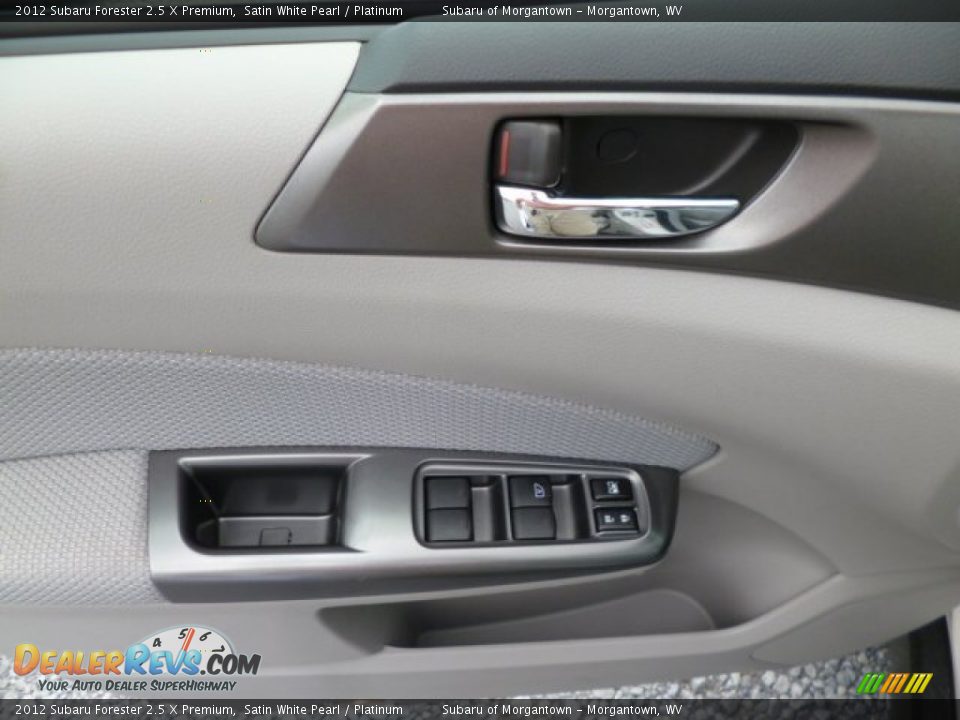 2012 Subaru Forester 2.5 X Premium Satin White Pearl / Platinum Photo #18