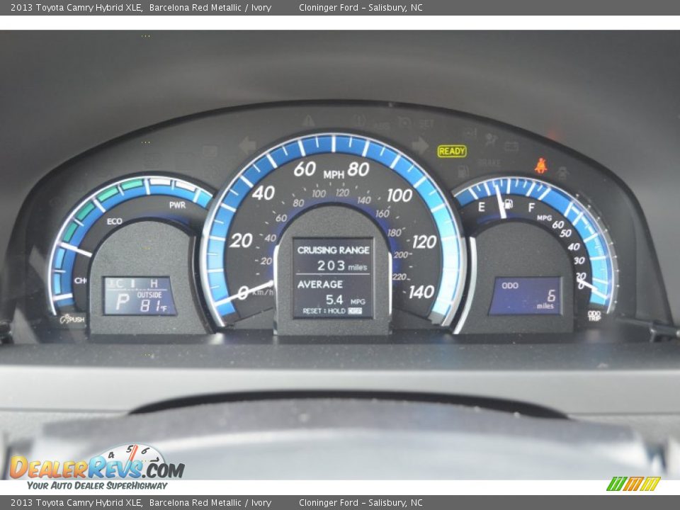 2013 Toyota Camry Hybrid XLE Barcelona Red Metallic / Ivory Photo #18