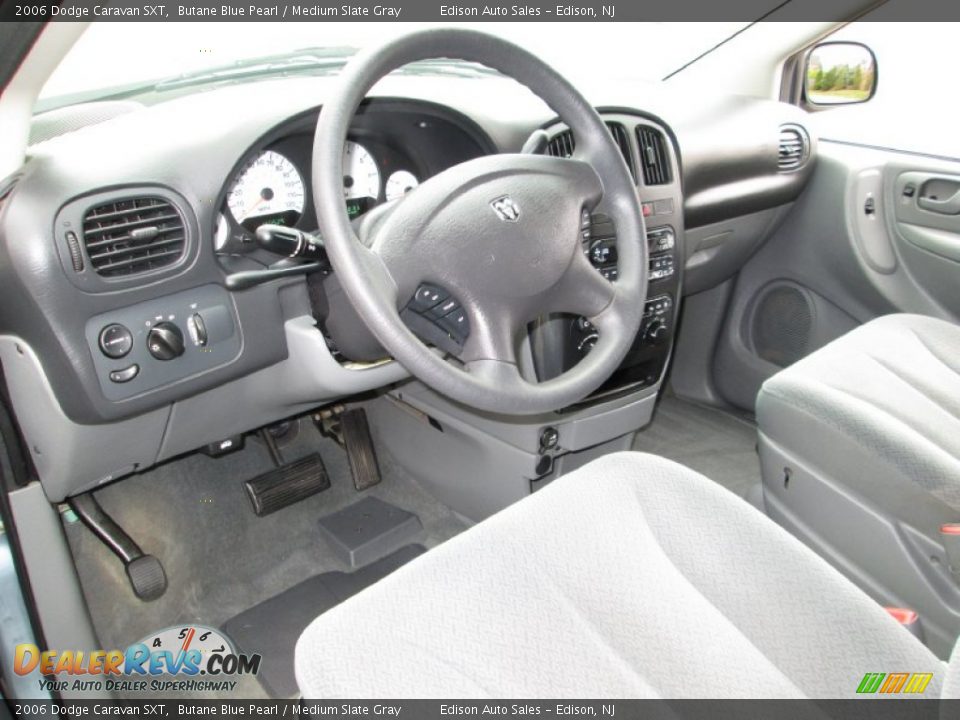 2006 Dodge Caravan SXT Butane Blue Pearl / Medium Slate Gray Photo #17