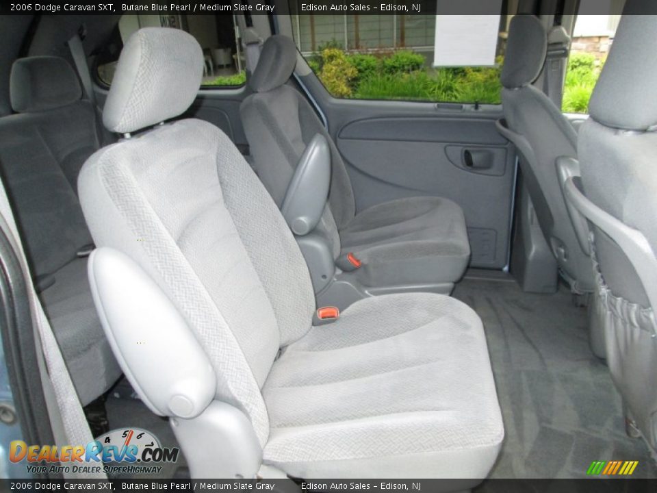 2006 Dodge Caravan SXT Butane Blue Pearl / Medium Slate Gray Photo #20