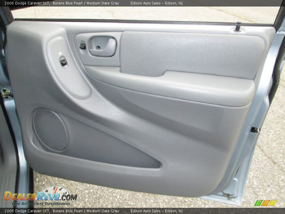 2006 Dodge Caravan SXT Butane Blue Pearl / Medium Slate Gray Photo #28