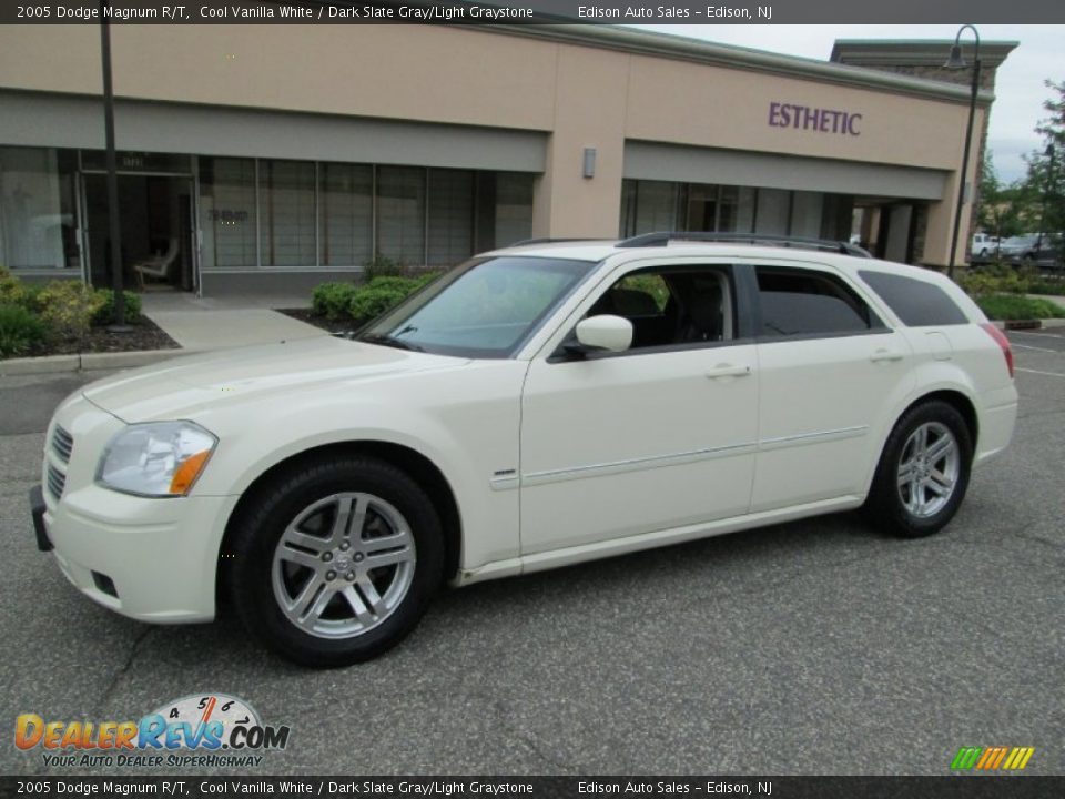 2005 Dodge Magnum R/T Cool Vanilla White / Dark Slate Gray/Light Graystone Photo #1