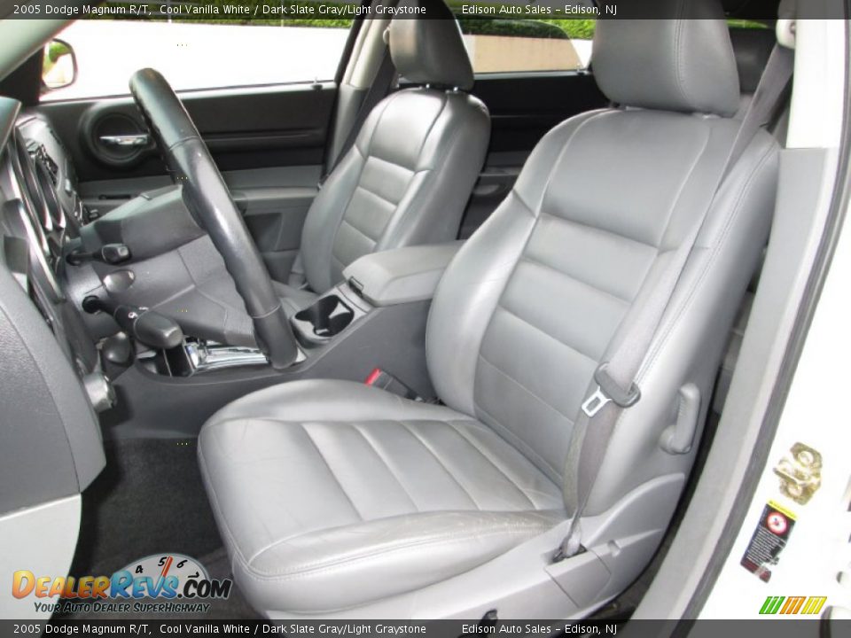 2005 Dodge Magnum R/T Cool Vanilla White / Dark Slate Gray/Light Graystone Photo #13