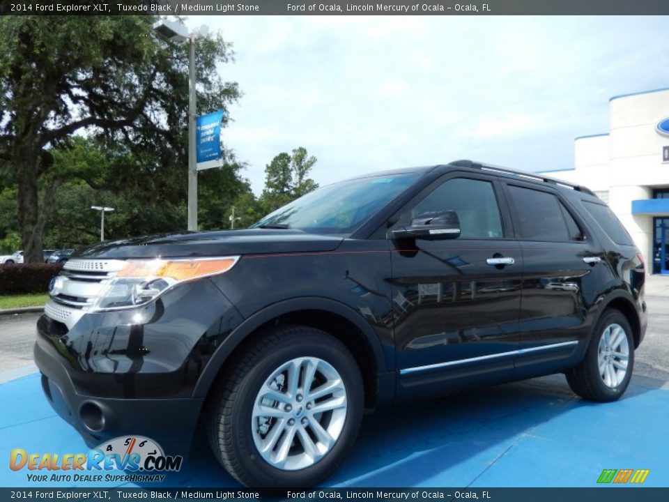 2014 Ford Explorer XLT Tuxedo Black / Medium Light Stone Photo #1