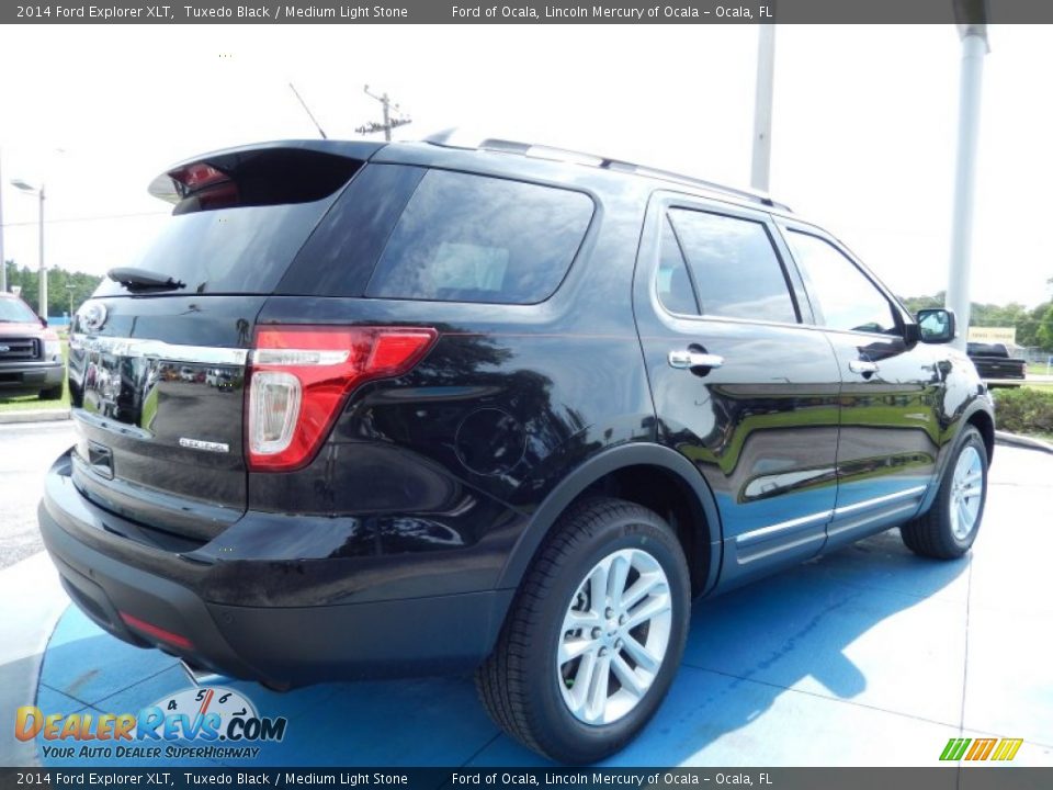 2014 Ford Explorer XLT Tuxedo Black / Medium Light Stone Photo #3