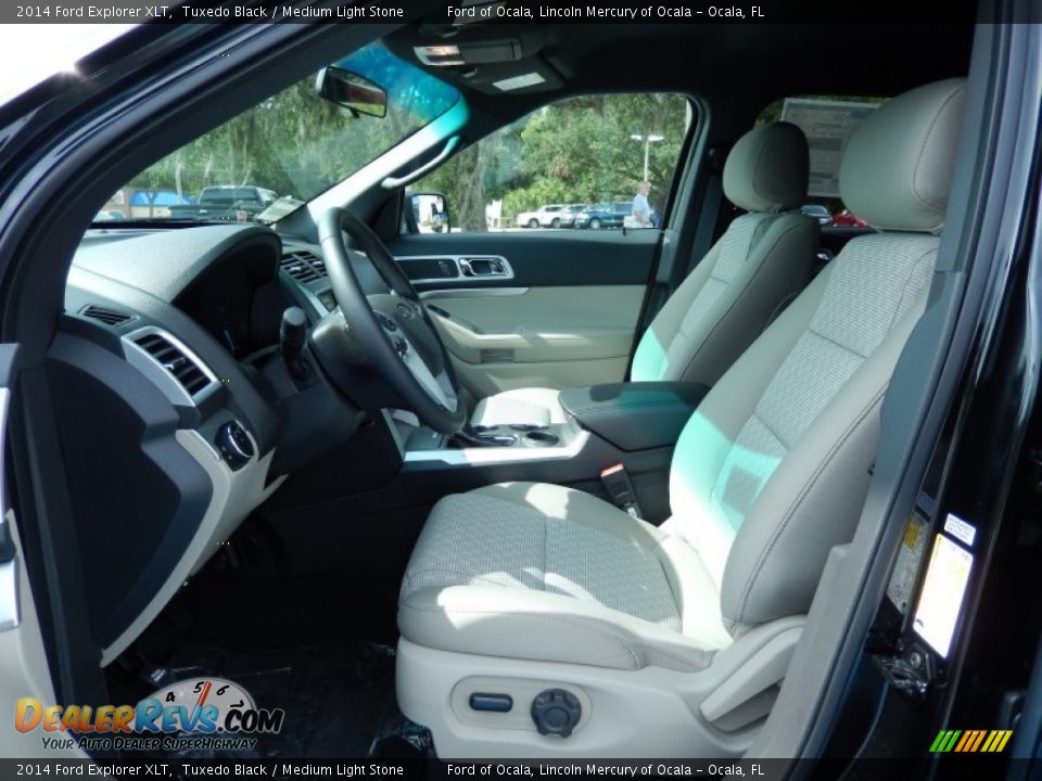 Front Seat of 2014 Ford Explorer XLT Photo #6