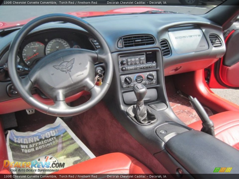 1998 Chevrolet Corvette Convertible Torch Red / Firethorn Red Photo #25
