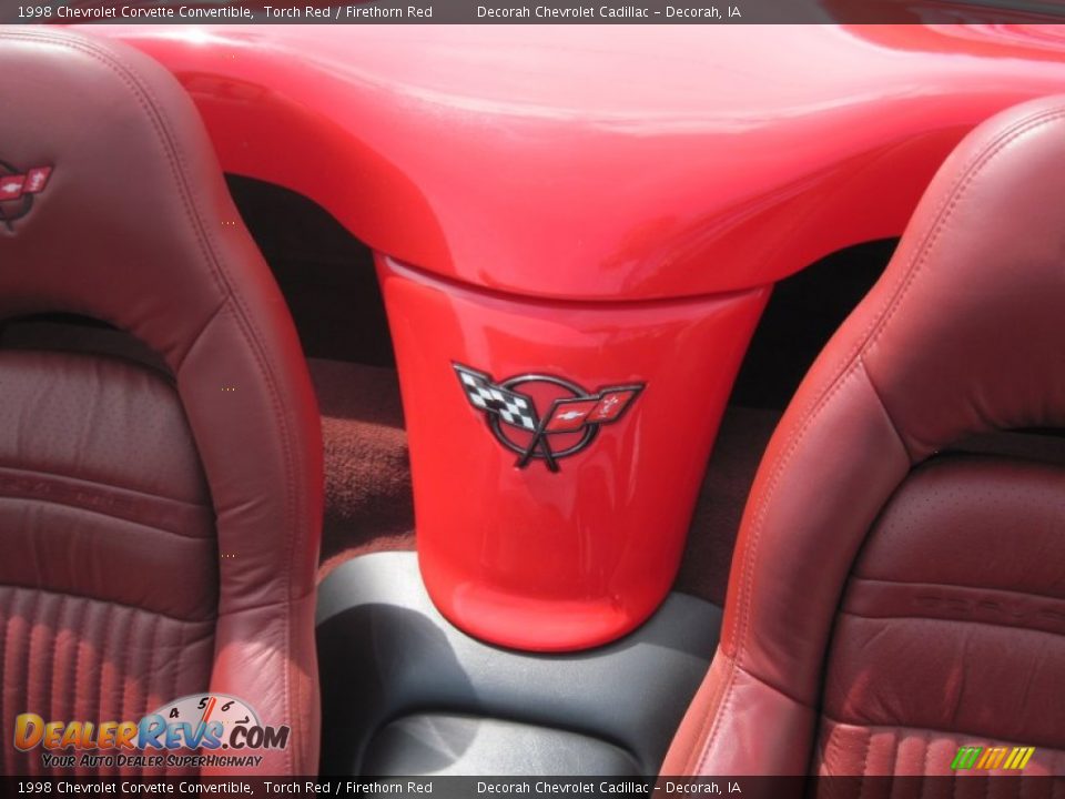 1998 Chevrolet Corvette Convertible Torch Red / Firethorn Red Photo #31