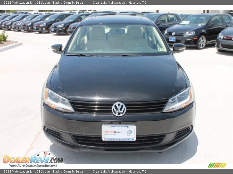 2011 Volkswagen Jetta SE Sedan Black / Cornsilk Beige Photo #2