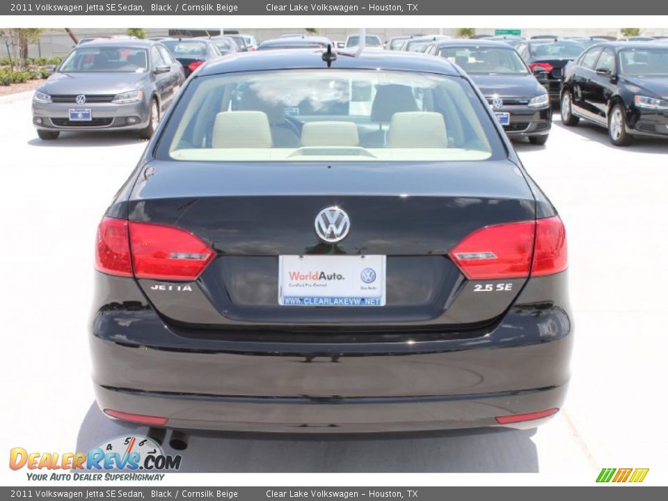 2011 Volkswagen Jetta SE Sedan Black / Cornsilk Beige Photo #8