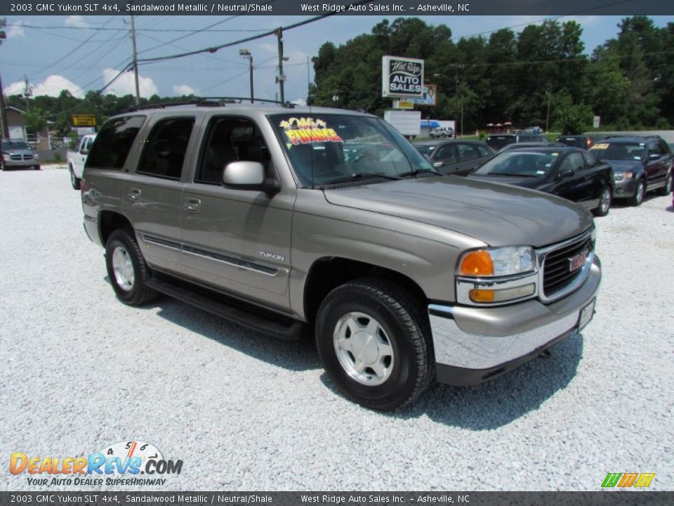 2003 GMC Yukon SLT 4x4 Sandalwood Metallic / Neutral/Shale Photo #1