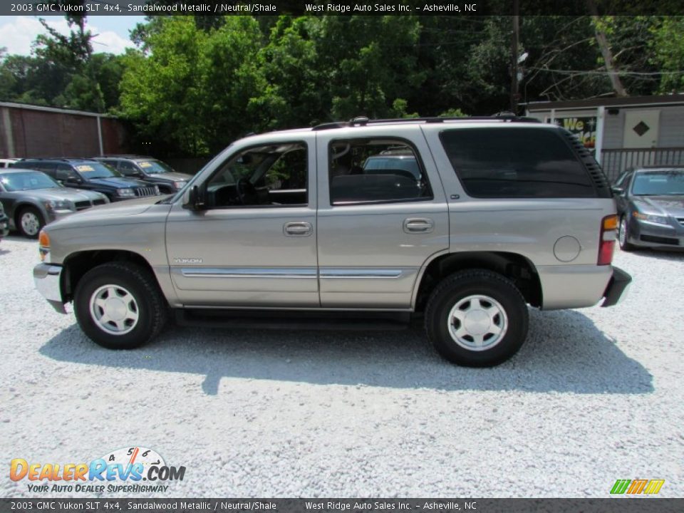 2003 GMC Yukon SLT 4x4 Sandalwood Metallic / Neutral/Shale Photo #9