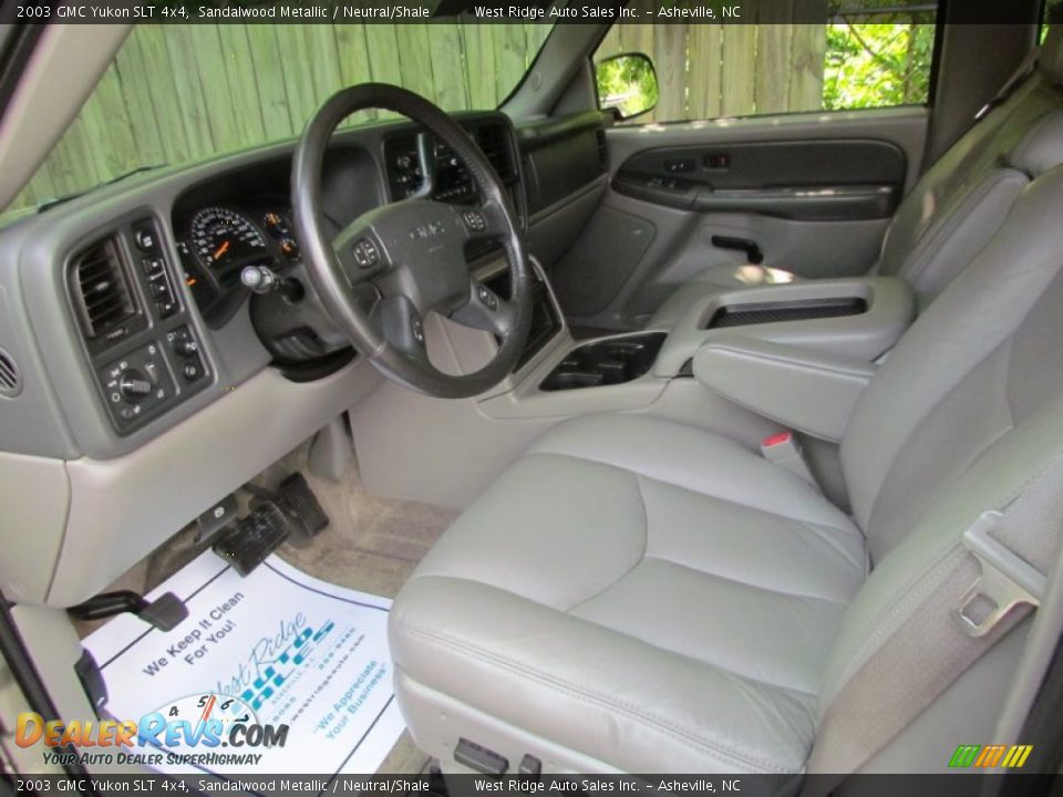 2003 GMC Yukon SLT 4x4 Sandalwood Metallic / Neutral/Shale Photo #26