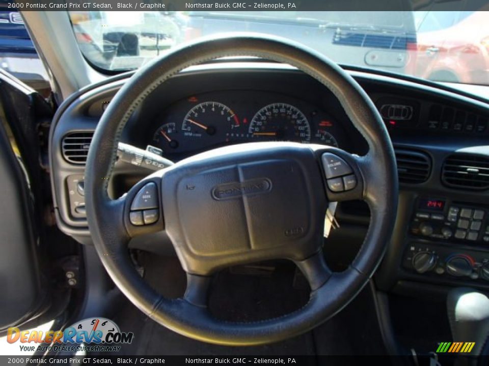 2000 Pontiac Grand Prix GT Sedan Black / Graphite Photo #13