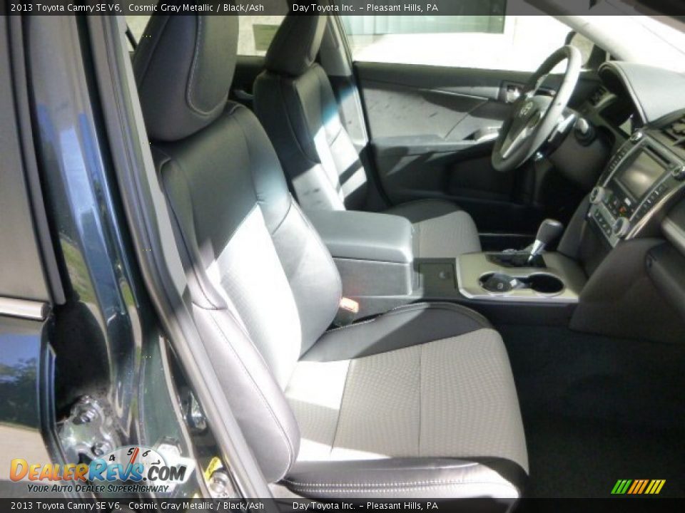 2013 Toyota Camry SE V6 Cosmic Gray Metallic / Black/Ash Photo #9